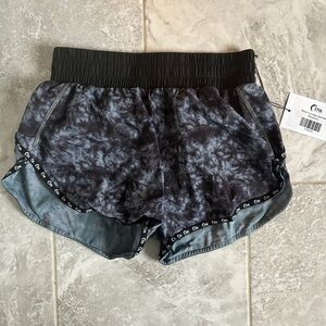 EUC ZYIA Black Crumple Sprinter Short (XS)